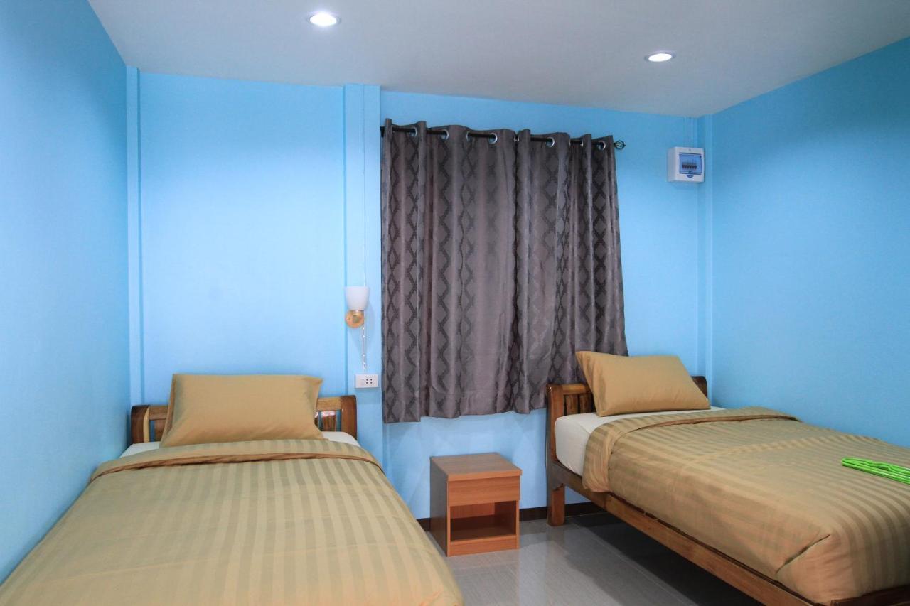 Siri Guesthouse พระนครศรีอยุธยา ภายนอก รูปภาพ